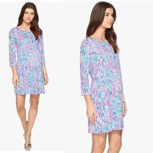 Lilly Pulitzer Bay shift dress Tiki Pink blue in Shake It Up Print coastal Sz M